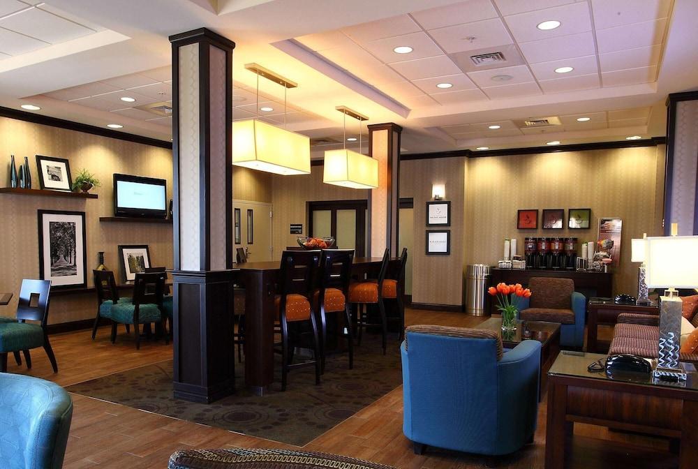 Hampton Inn Фармингтон Экстерьер фото